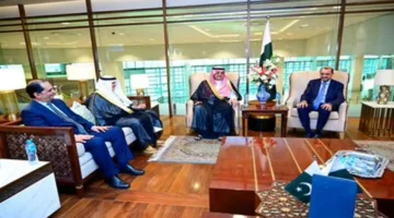 السفير السعودي بباكستان يبحث مع مجلس الأعمال تعزيز الشراكة الاقتصادية بين البلدين